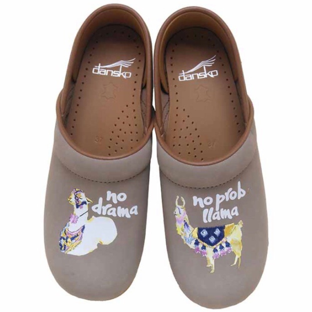 NWT Dansko 'No Drama Llama'